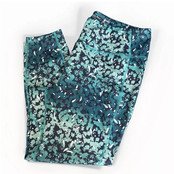 L.L. Bean Green abstract print Women's leggings 1X - Picture 1 of 5